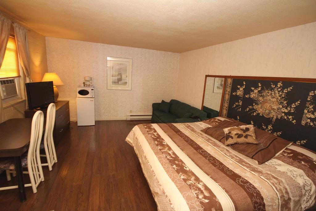 سالبيري دي فاليفيلد Motel Grande Ile المظهر الخارجي الصورة
